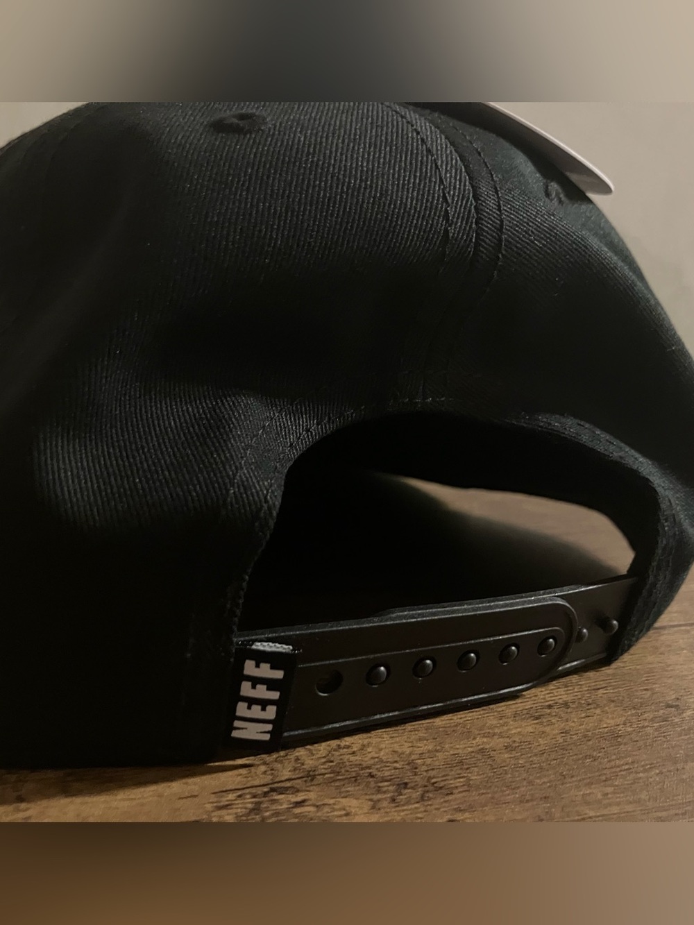 Neff snapback hat - Picture 3 of 5